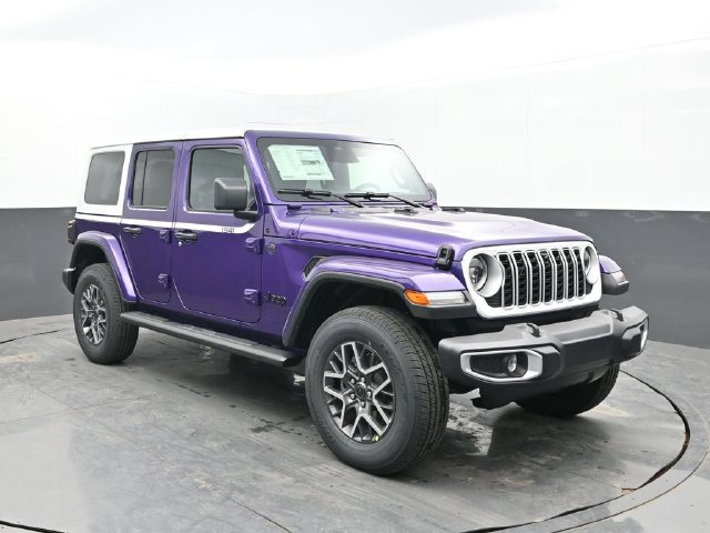 New 2026 Jeep Wrangler Unlimited Sahara w/ Whitecap Package AWD/4WD image 7