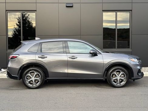 Used 2024 Honda HR-V EX-L image 6