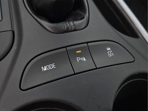 Used 2018 Chevrolet Volt LT w/ LT Driver Confidence Package image 15