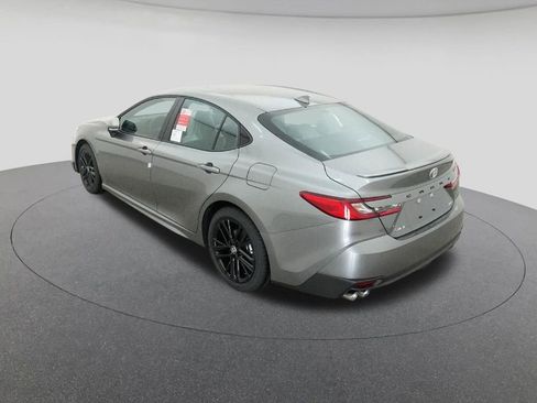 New 2026 Toyota Camry SE image 5