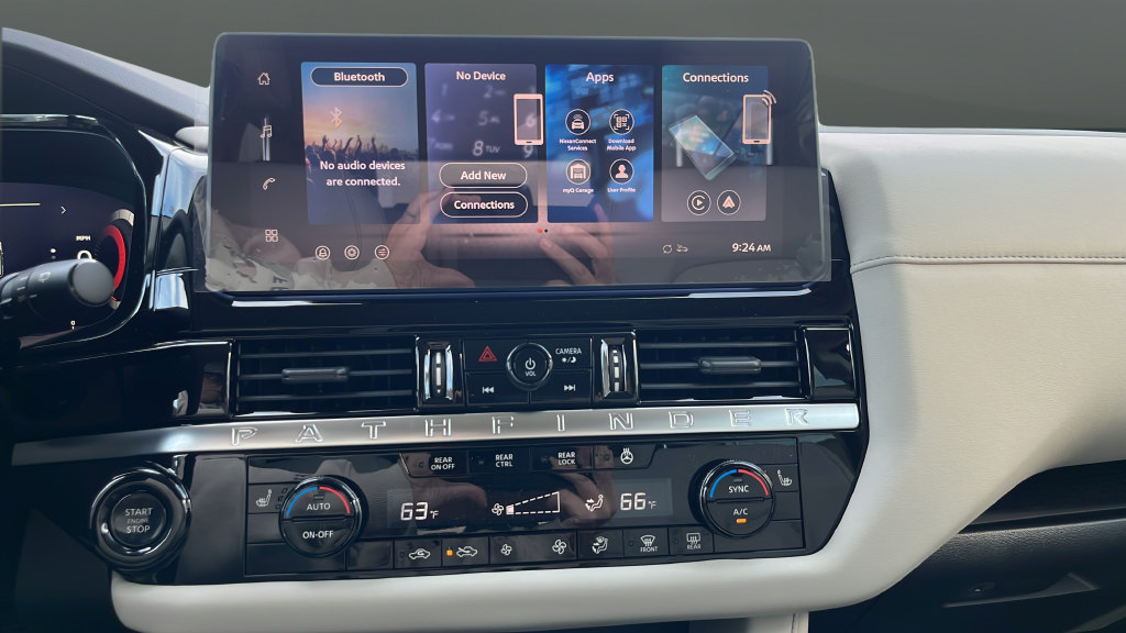 New 2026 Nissan Pathfinder SL AWD/4WD image 12