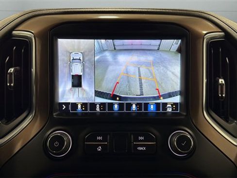 Used 2022 Chevrolet Silverado 3500 High Country w/ Safety Package II image 15