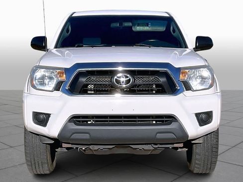 Used 2014 Toyota Tacoma PreRunner image 4
