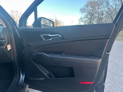 New 2026 Kia Sportage EX image 15