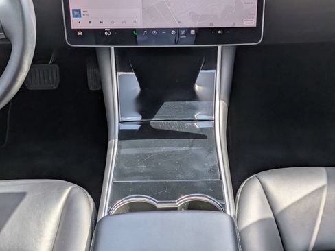 Used 2020 Tesla Model 3 Long Range AWD/4WD image 17