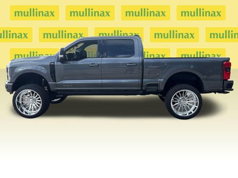 Used 2024 Ford F250 Lariat w/ Black Appearance Package AWD/4WD image 12