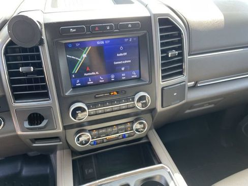 Used 2020 Ford Expedition XLT w/ Equipment Group 202A RWD image 18