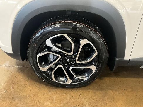 New 2026 Chevrolet Trax RS FWD image 14