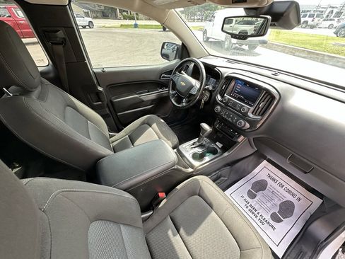 Used 2021 Chevrolet Colorado LT w/ Fleet Safety Package image 9