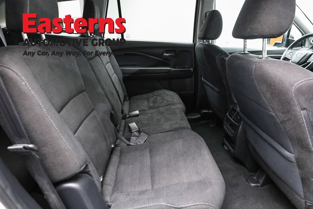 Used 2021 Honda Pilot EX image 24