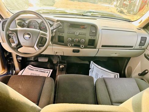 Used 2012 Chevrolet Silverado 2500 W/T image 12