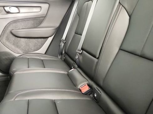 Used 2026 Volvo XC40 B5 Plus w/ Climate Package AWD/4WD image 29