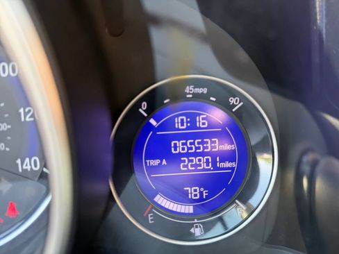 Used 2016 Honda Fit EX image 21