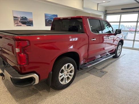 Used 2024 Chevrolet Silverado 1500 LTZ AWD/4WD image 5