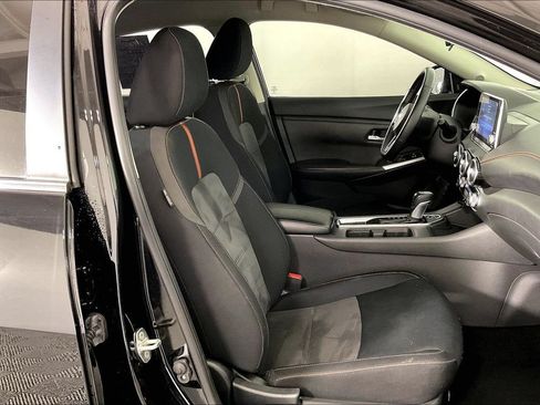 Used 2023 Nissan Sentra SR FWD image 10