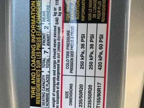 Used 2025 Toyota Sienna XSE FWD image 36