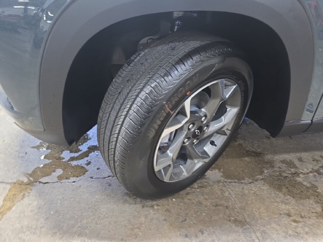 New 2026 Chevrolet Trax LT w/ Driver Confidence Package FWD image 32