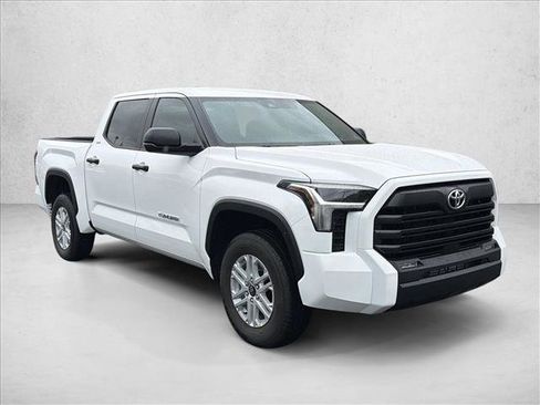 New 2026 Toyota Tundra SR5 AWD/4WD image 3