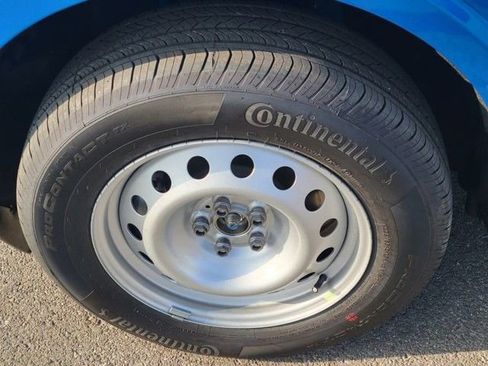 New 2026 Ford Maverick XL image 6