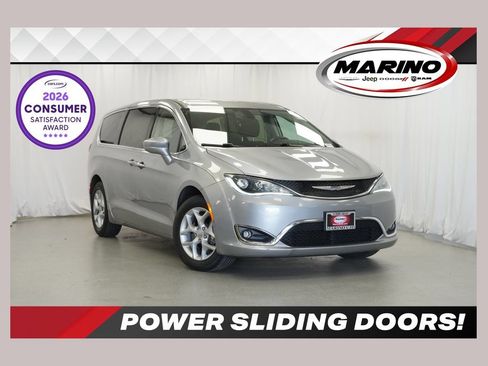 Certified 2019 Chrysler Pacifica Touring Plus w/ Tire & Wheel Group FWD image 1