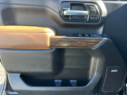 Used 2022 Chevrolet Silverado 3500 High Country w/ Z71 Off-Road Package image 18