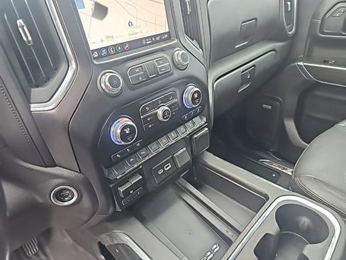 Used 2022 GMC Sierra 1500 AT4 w/ AT4 Premium Package image 23