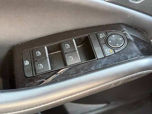 Used 2025 MAZDA CX-30 AWD 2.5 S w/ Preferred Package image 17
