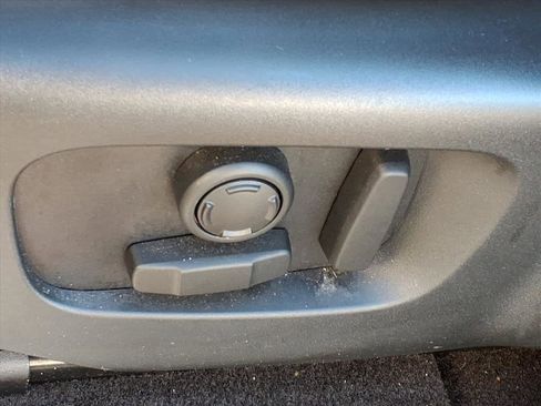 Used 2021 Land Rover Range Rover Sport HSE Silver Edition image 6