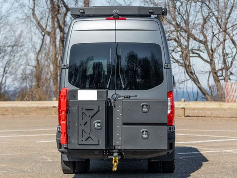 Used 2022 Mercedes-Benz Sprinter 3500 image 7