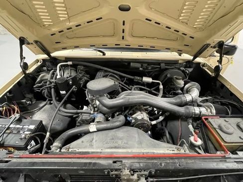 Used 1989 Ford Bronco Custom image 24