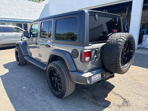 Used 2020 Jeep Wrangler Unlimited Sport S AWD/4WD image 5