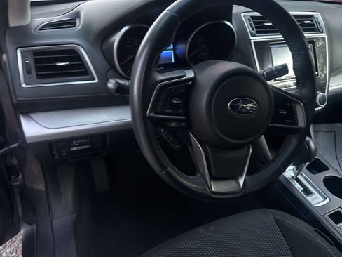Used 2018 Subaru Outback 2.5i Premium AWD/4WD image 15
