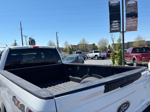Used 2017 Ford F350 XLT w/ XLT Value Package AWD/4WD image 10