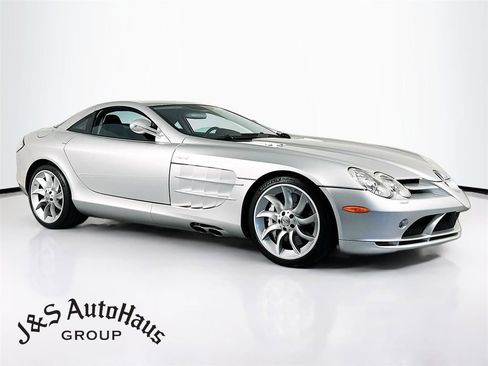 Used 2006 Mercedes-Benz SLR image 1