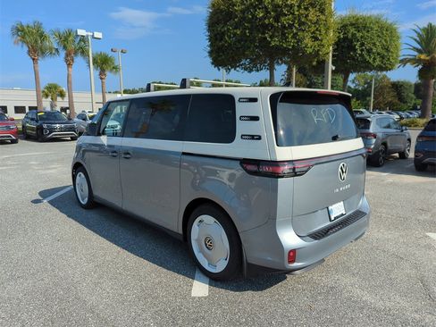 New 2025 Volkswagen ID. Buzz 1st Edition image 6