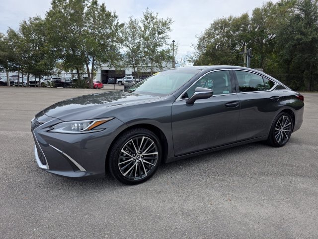 Used 2025 Lexus ES 350 w/ Premium Package FWD image 7
