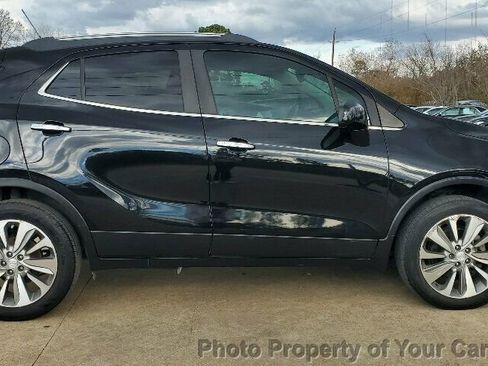 Used 2020 Buick Encore Preferred image 9