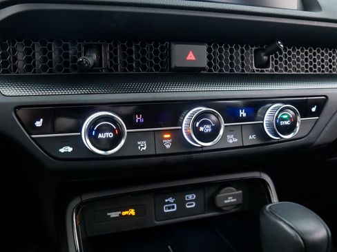 Used 2025 Honda CR-V Sport-L image 25