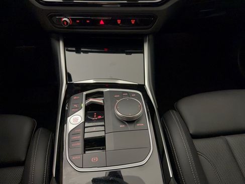 Certified 2024 BMW 330i Sedan w/ Convenience Package RWD image 22