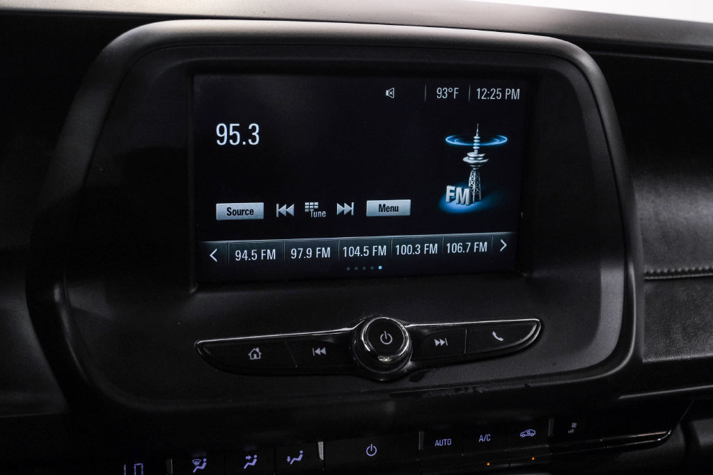 Used 2018 Chevrolet Camaro LS RWD image 25