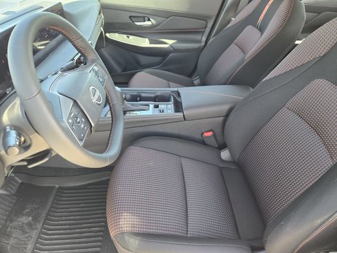 New 2026 Nissan Sentra SR w/ SR All Weather Package FWD image 12