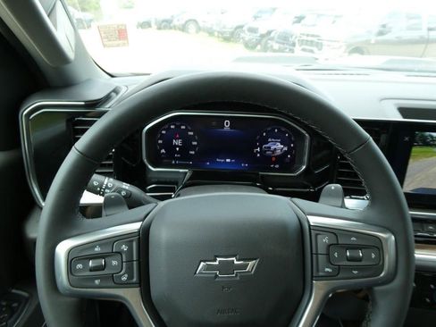 New 2026 Chevrolet Silverado 1500 LT Trail Boss w/ Convenience Package II AWD/4WD image 22