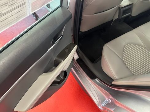 Certified 2023 Toyota Camry SE AWD/4WD image 12