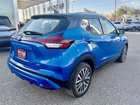 Certified 2024 Nissan Kicks SV image 7