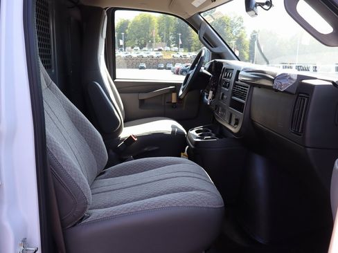 New 2025 Chevrolet Express 2500 w/ Driver Convenience Package image 23
