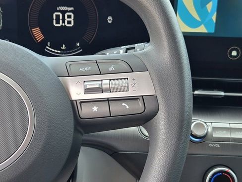 Certified 2026 Hyundai Kona SE FWD image 29