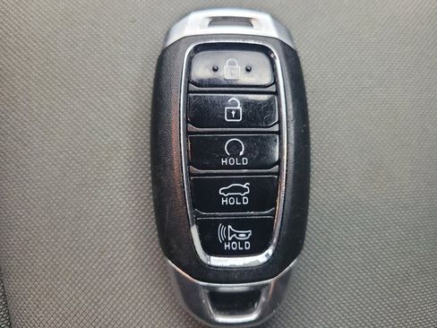 Used 2023 Hyundai Elantra SEL w/ Convenience Package image 32