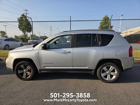 Used 2013 Jeep Compass Latitude FWD image 7