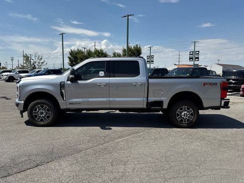Used 2024 Ford F250 Lariat AWD/4WD image 12
