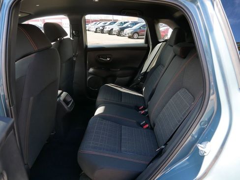 Used 2024 Honda HR-V Sport image 11